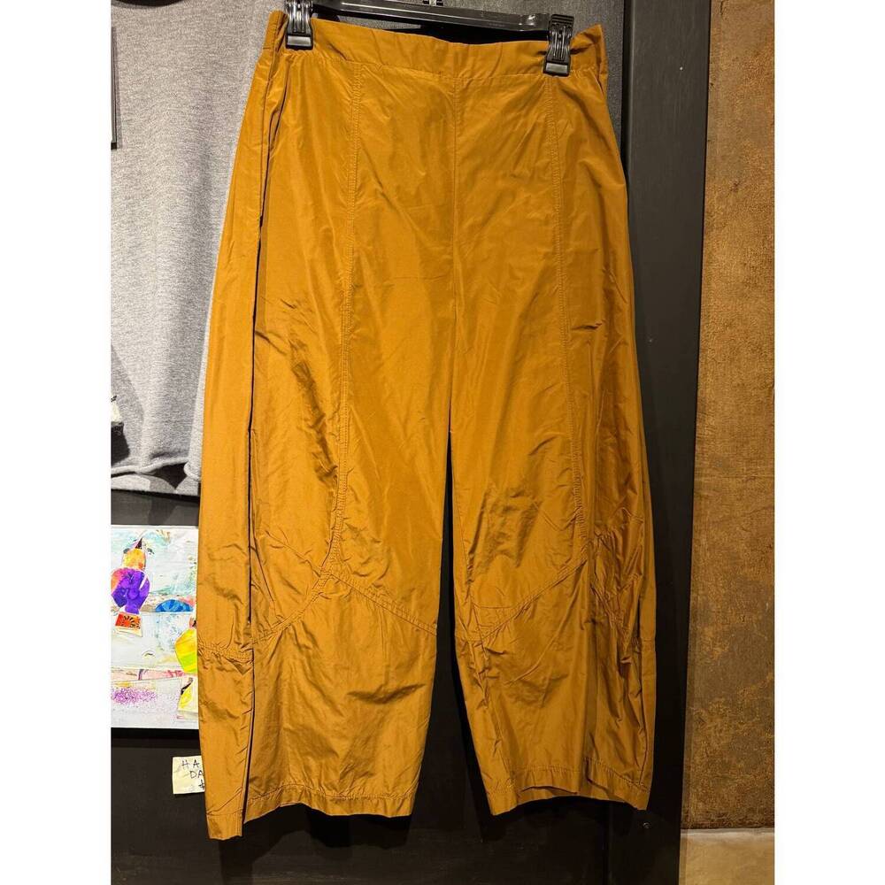 NEW EVERSASSY women's cropped pant in brown